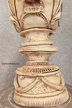 Load image into Gallery viewer, Lidded Bowl - centre piece