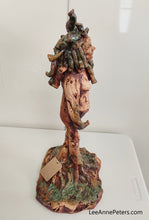 Load image into Gallery viewer, Sculpture - Tree Lady
