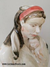 Load image into Gallery viewer, Sculpture - Lady holding a baby