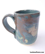Load image into Gallery viewer, Cup with handle